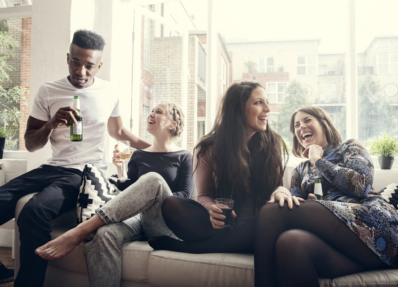 6 Broadway | Apartments in Denver, CO